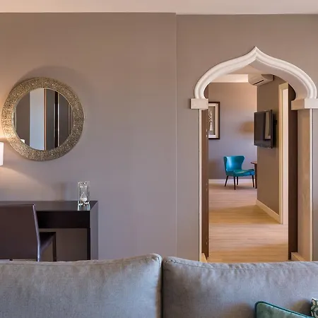Ap Oriental - Adults Friendly Otel 4*