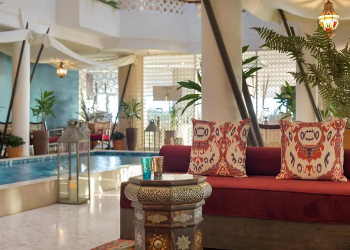 Ap Oriental - Adults Friendly 호텔 포티마오